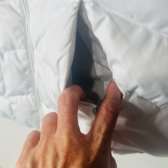 Eddie Bauer White Puffer Down Vest Sz Small - Picture 6 of 12